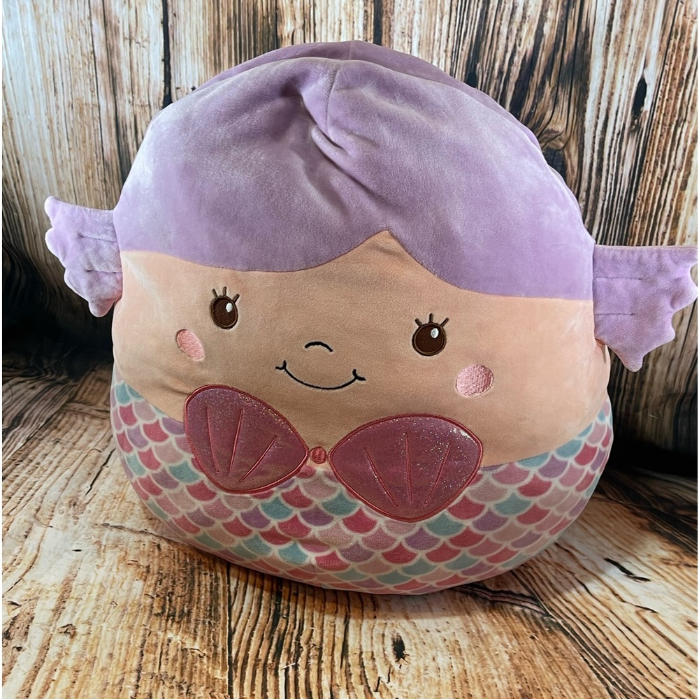 Denise the mermaid squishmallow med 16”